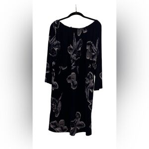 Black Floral Sheath Dress with Knee-Length 3/4 Sleeve V-Neck